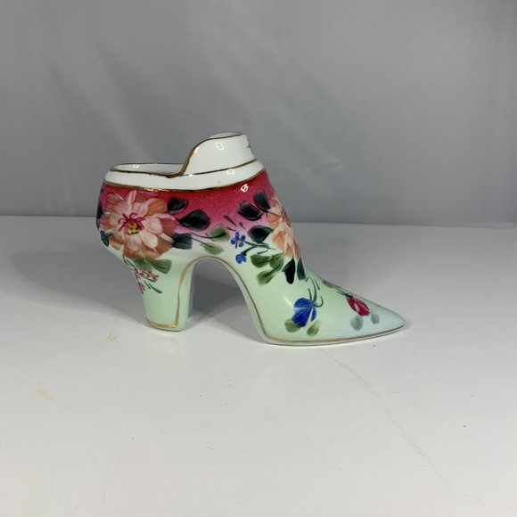 Large Floral Porcelain Formalities Shoe - Picture 3 of 4